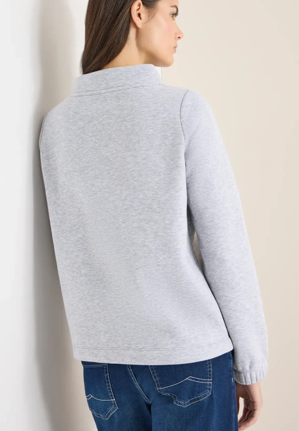 Funnelneck Sweatshirt