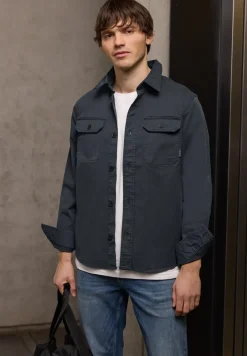 Garment dye Overshirt