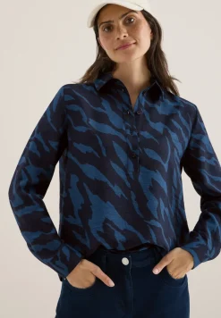 Gemusterte Bluse