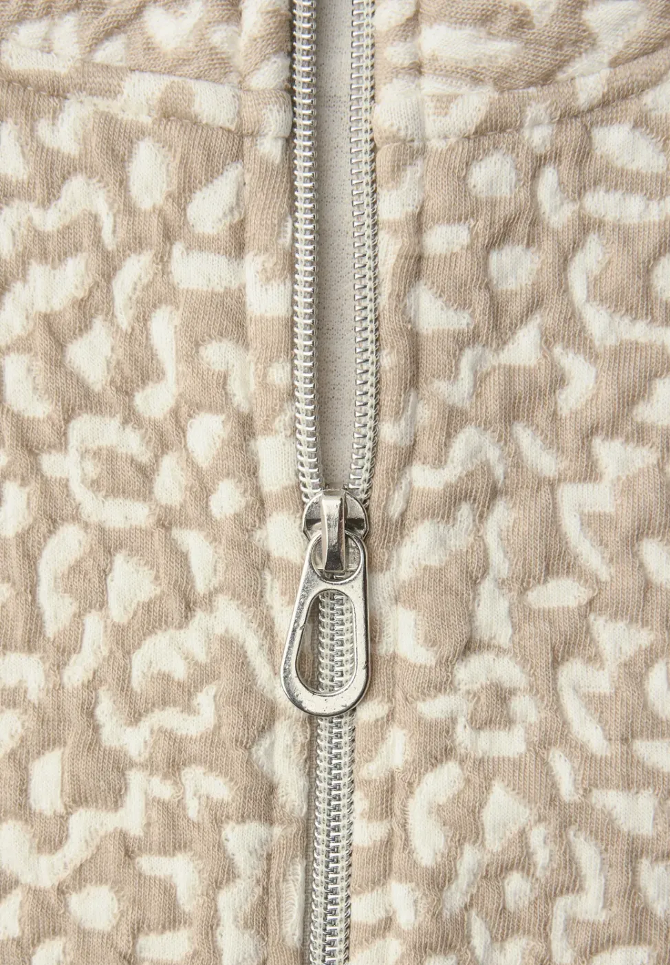 Gemusterte Jacke