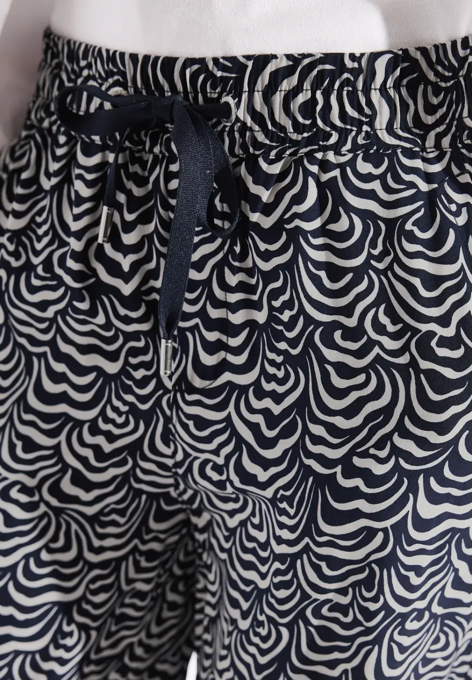 Gemusterte Wide Leg Hose