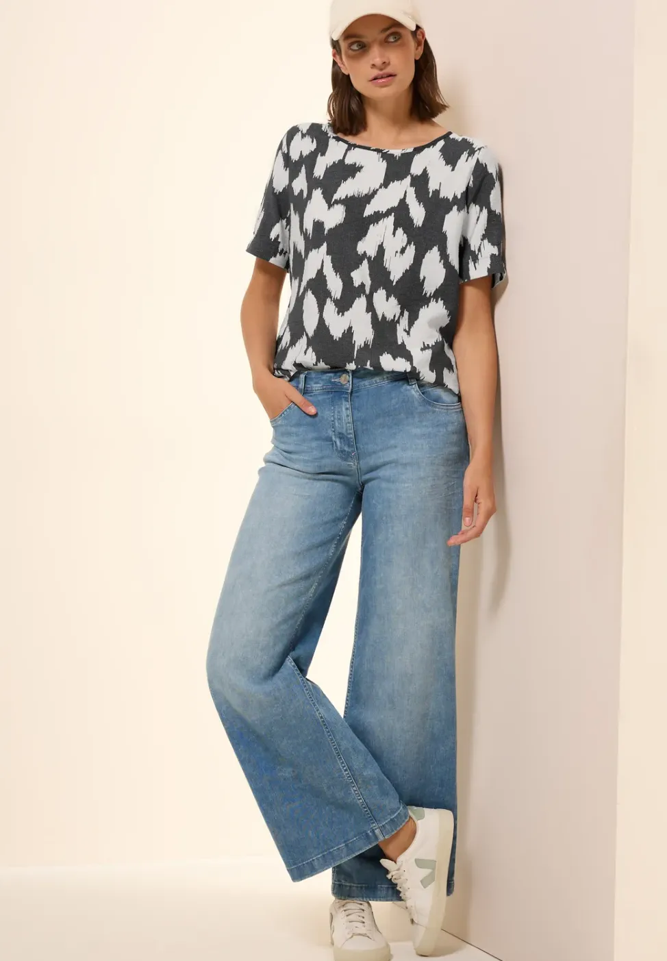 Gemusterte Bluse