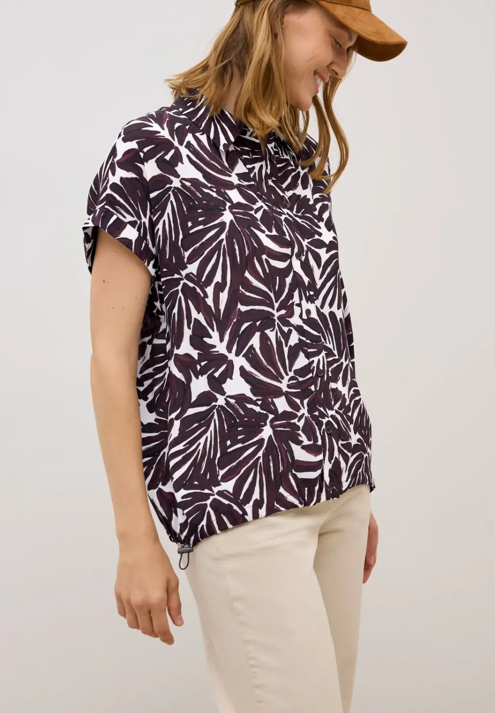 Gemusterte Bluse