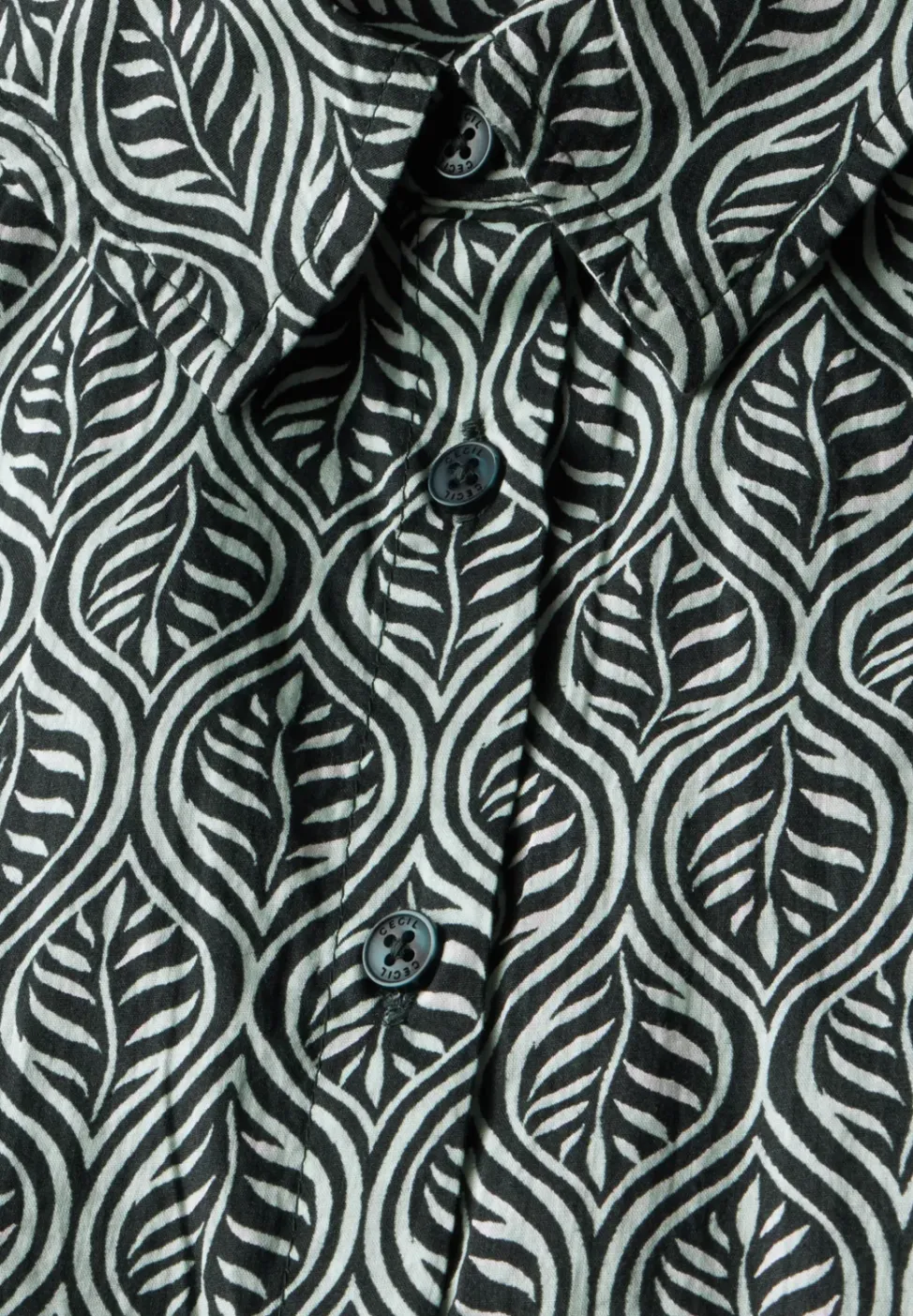 Gemusterte Bluse