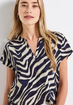 Gemusterte Bluse