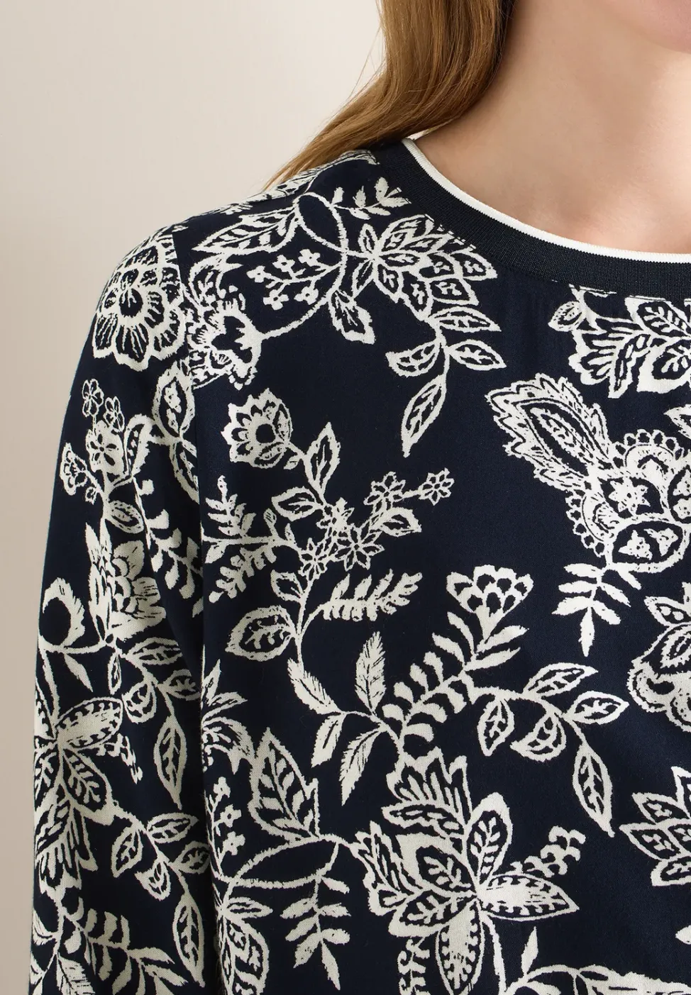 Gemusterte Bluse
