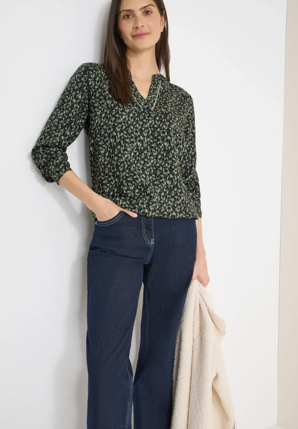 Gemusterte Bluse