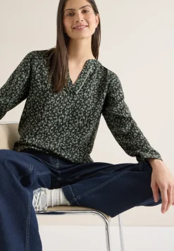 Gemusterte Bluse