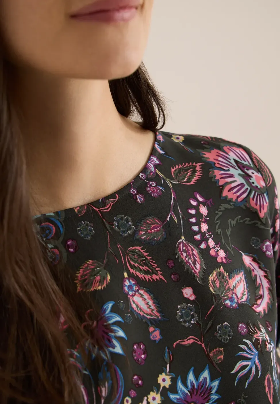 Gemusterte Bluse