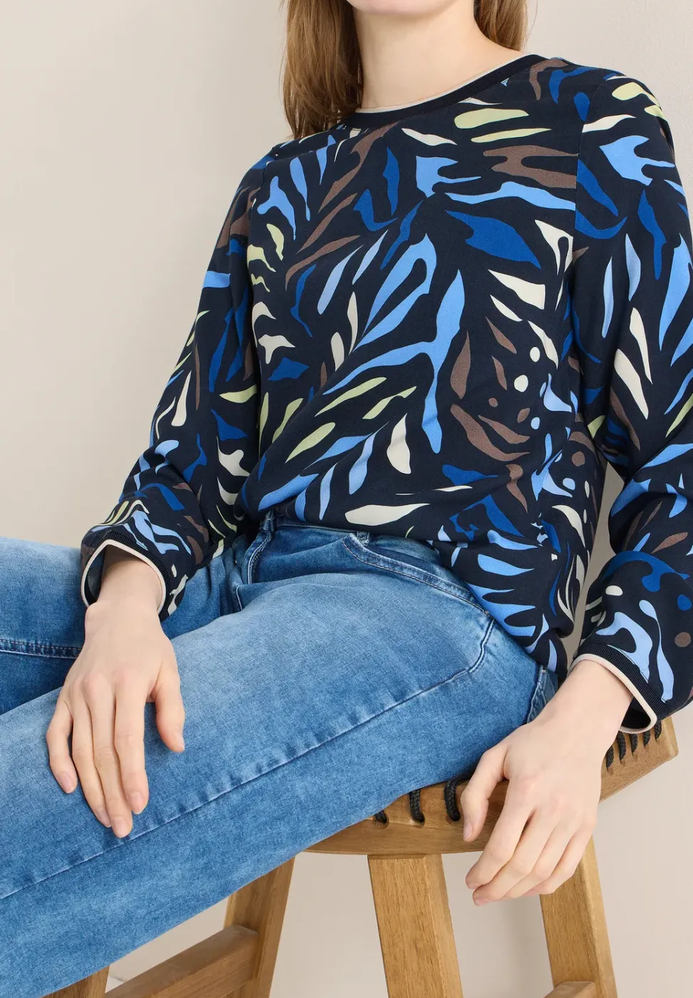 Gemusterte Bluse