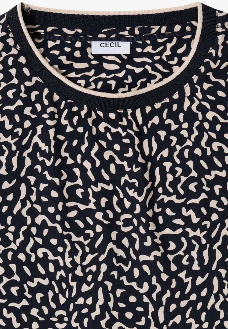 Gemusterte Bluse