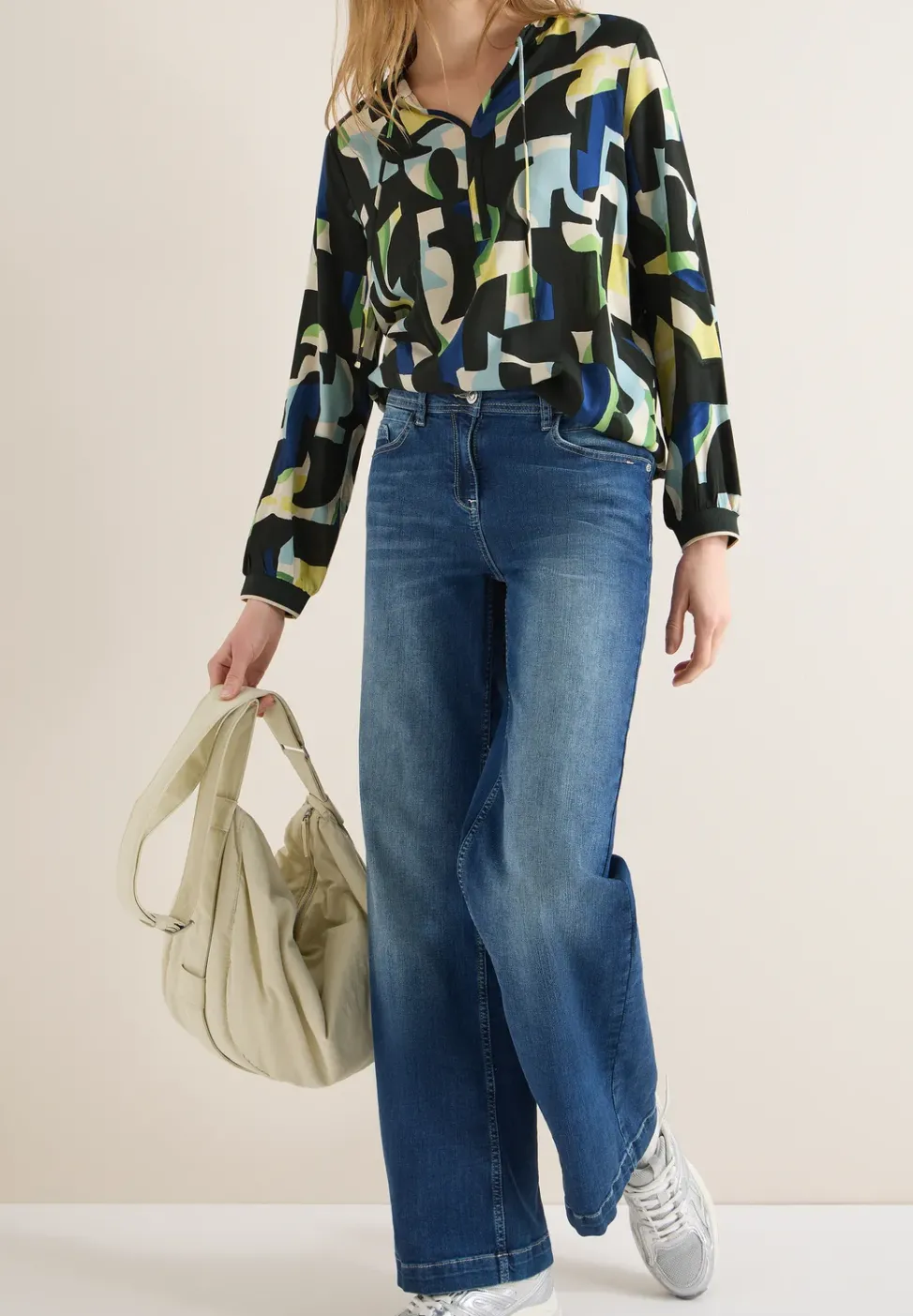 Gemusterte Bluse