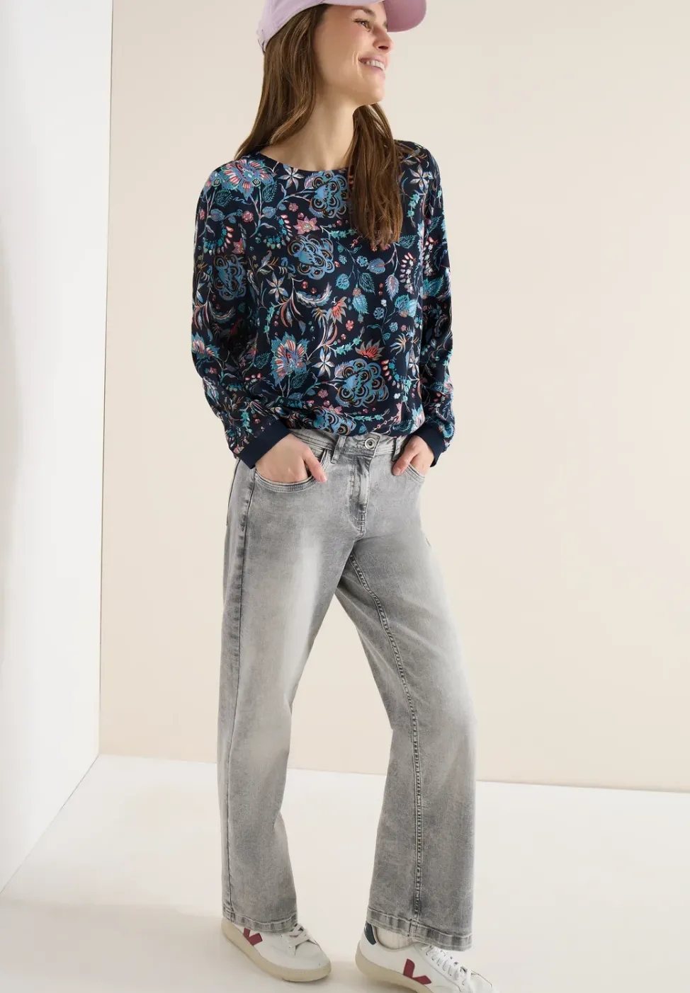 Gemusterte Bluse