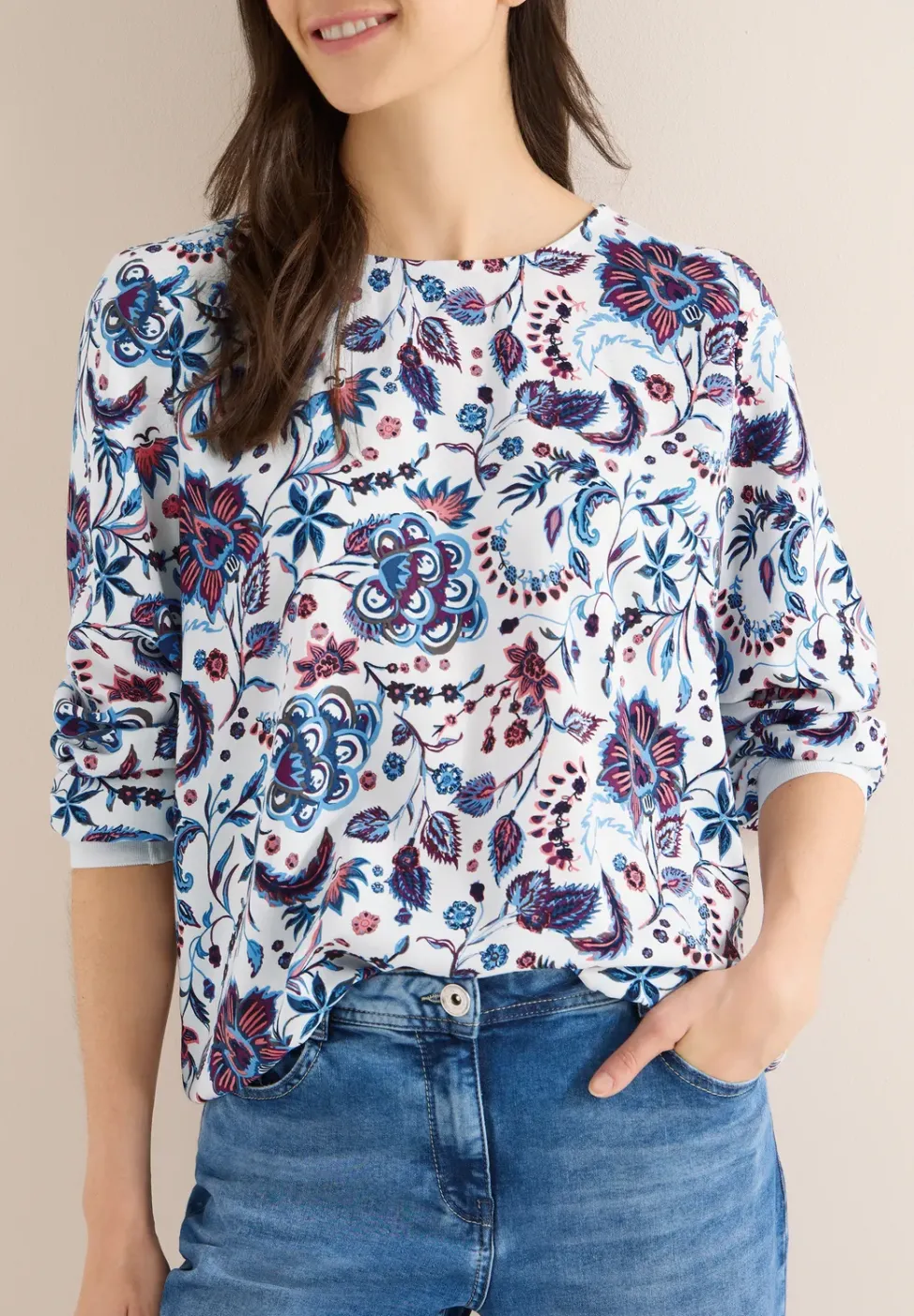 Gemusterte Bluse