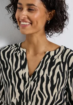 Gemusterte Bluse
