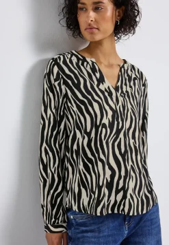 Gemusterte Bluse