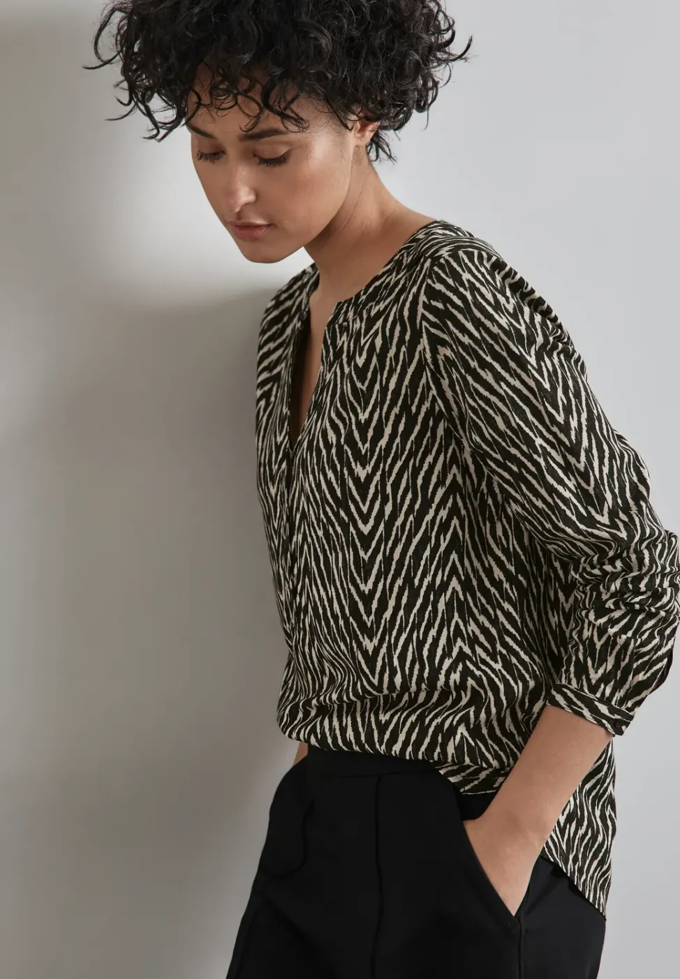 Gemusterte Bluse