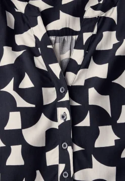 Gemusterte Bluse