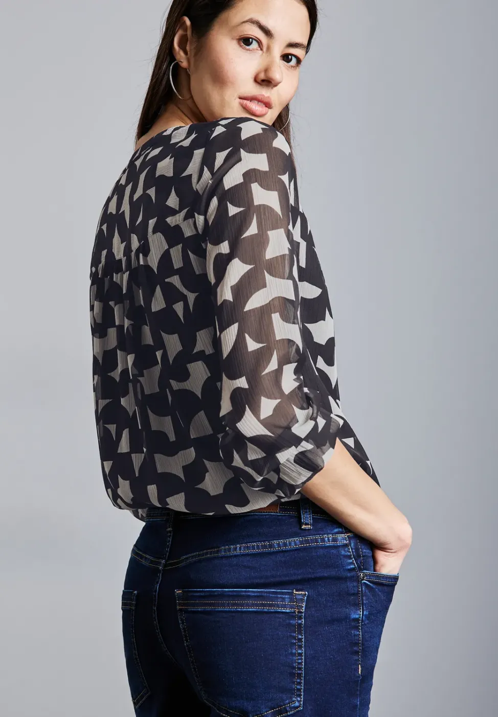 Gemusterte Chiffon-Bluse