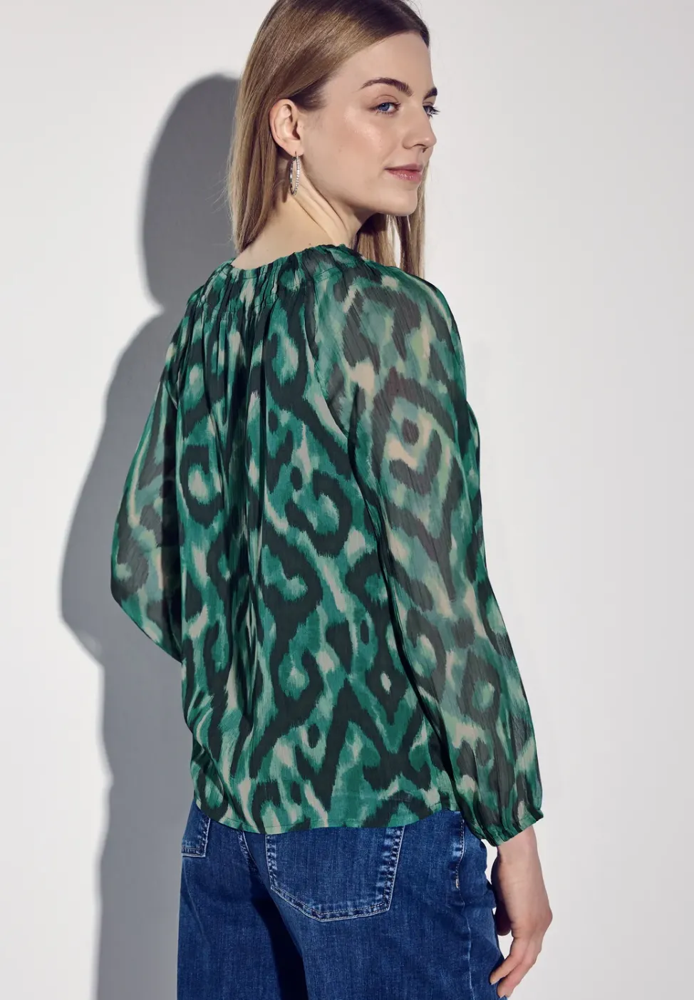 Gemusterte Chiffon-Bluse