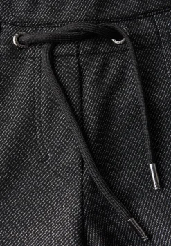 Gemusterte Hose