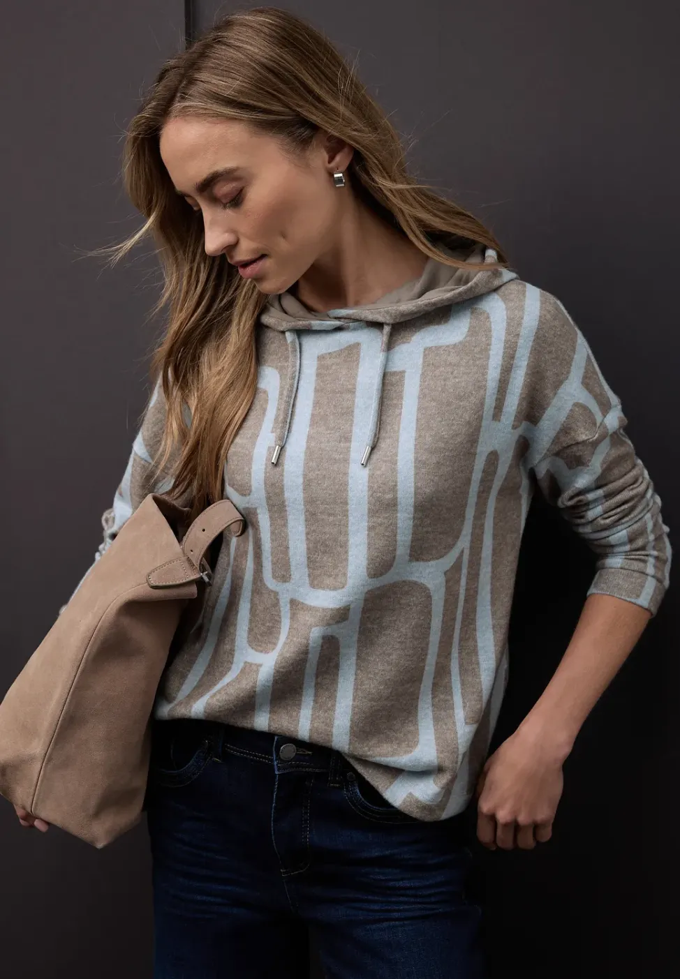 Gemusterter Hoodie Shirt