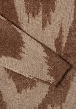 Gemusterter Pullover