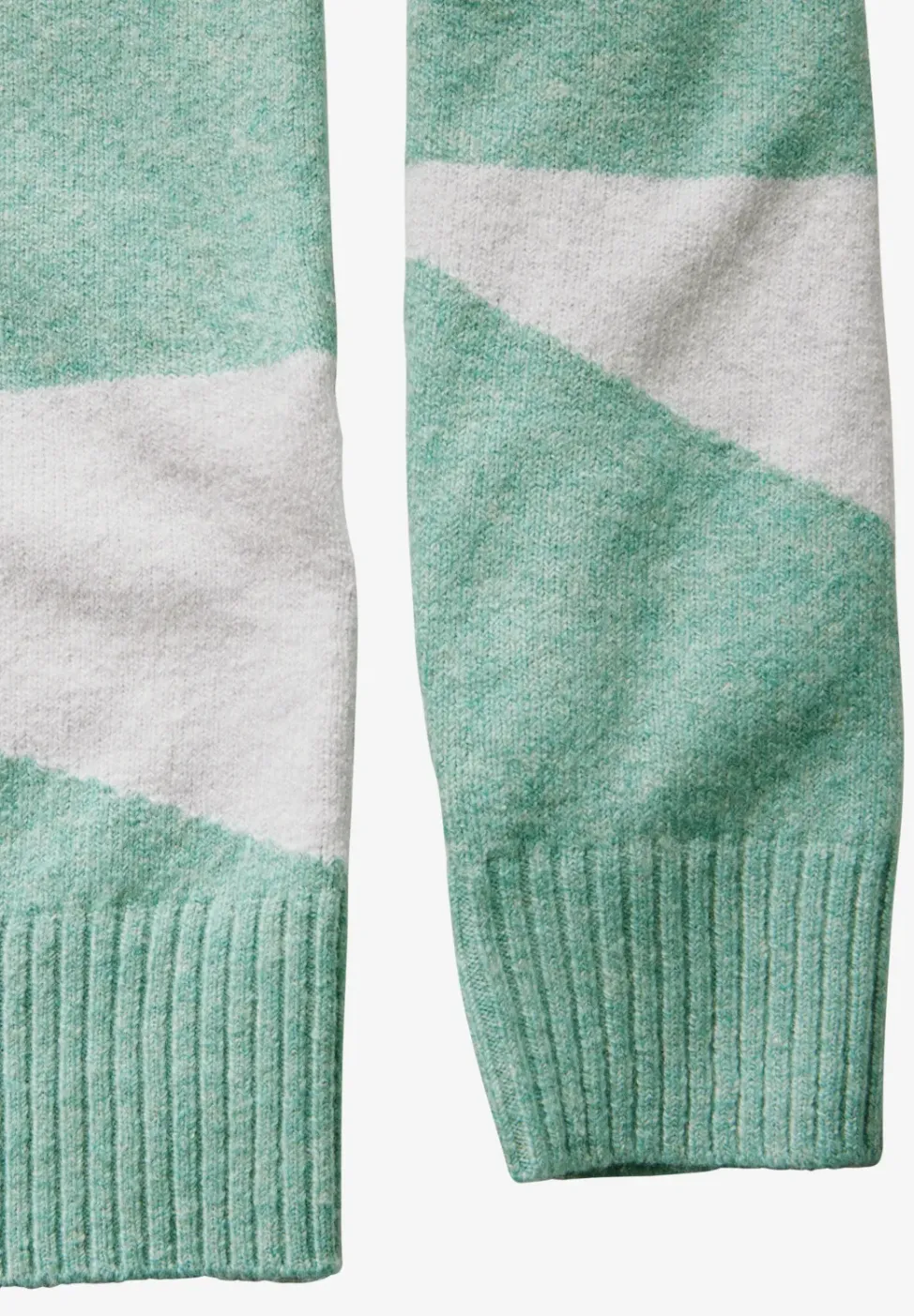 Gemusterter Pullover