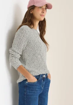 Gemusterter Strickpullover