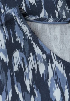 Gemustertes Kleid
