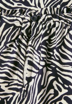 Gemustertes Kleid