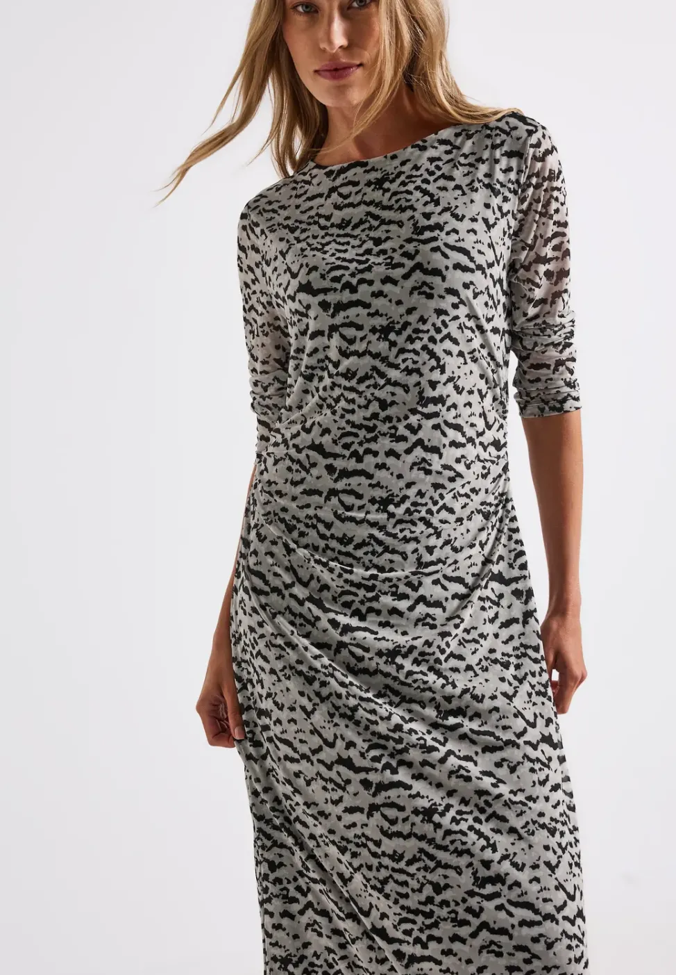 Gemustertes Mesh-Kleid