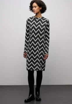 Gemustertes T-Shirtkleid