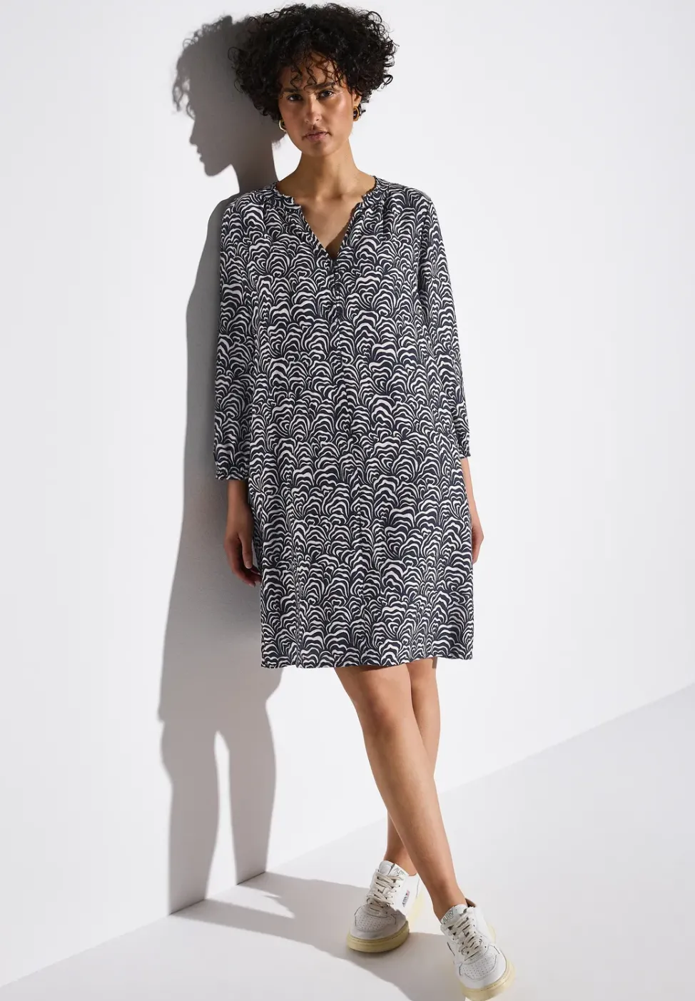 Gemustertes Tunika-Kleid