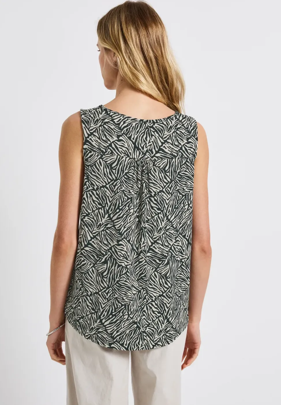 Gemustertes Basic Top