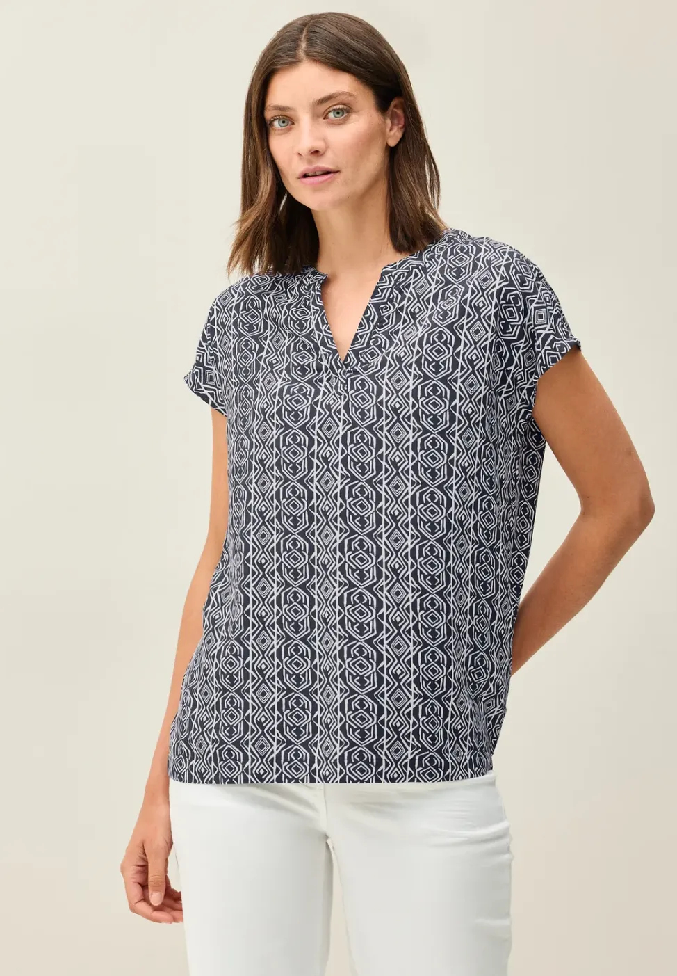Gemustertes Blusenshirt