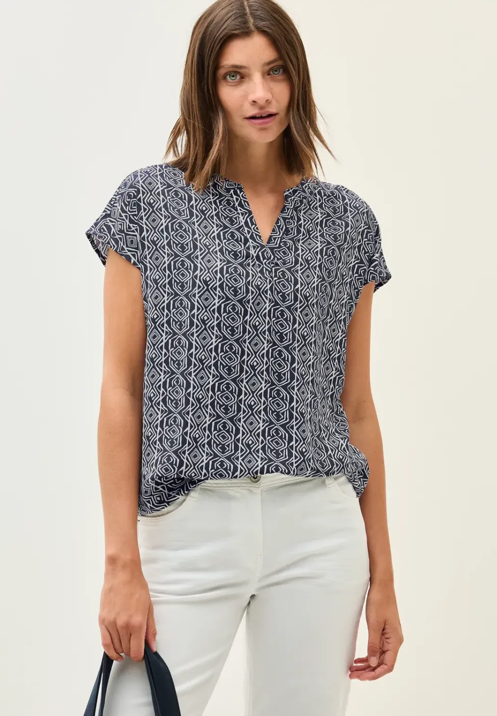 Gemustertes Blusenshirt