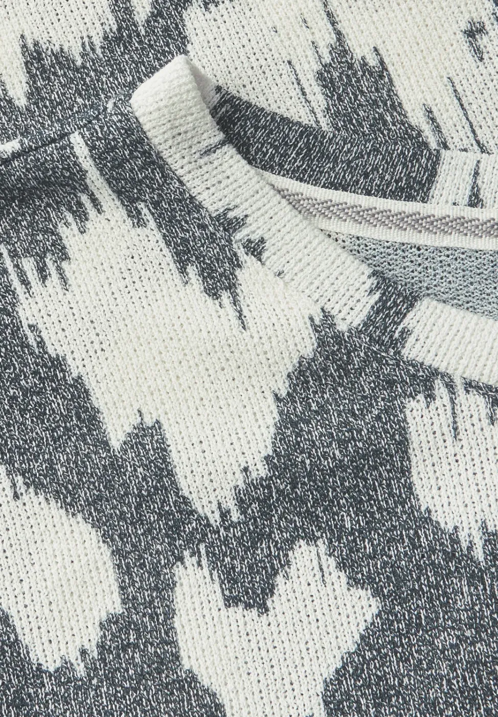 Gemustertes Crepé Shirt