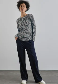 Gemustertes Langarmshirt