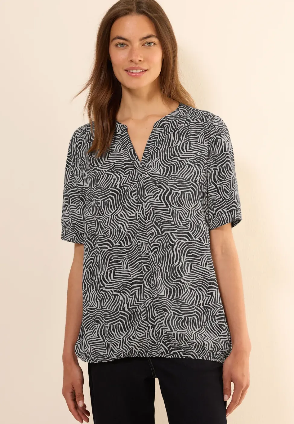 Gemusterte Split Neck Bluse