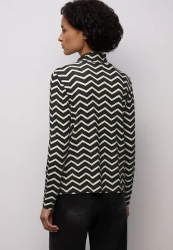 Gemustertes Rollkragenshirt