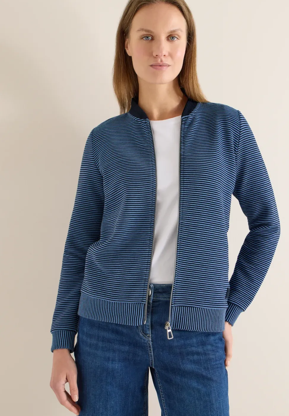 Gestreifte Jacke