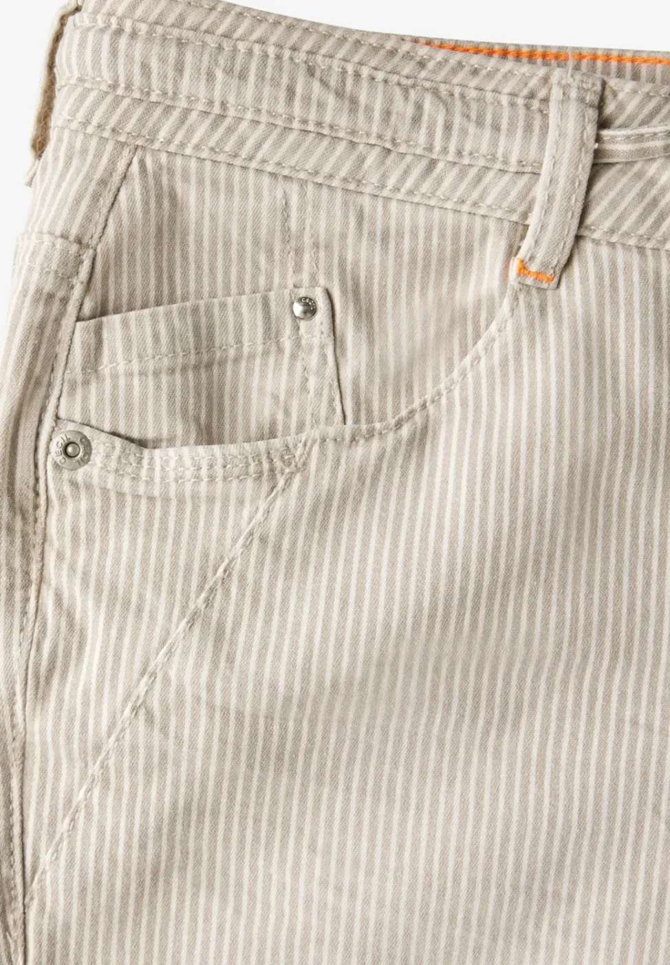 Gestreifte Casual Fit Jeans