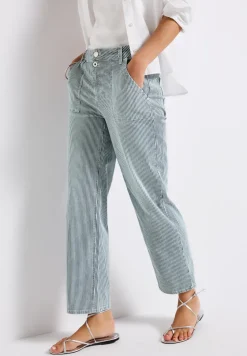 Gestreifte Jeans