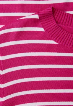 Gestreifter Pullover