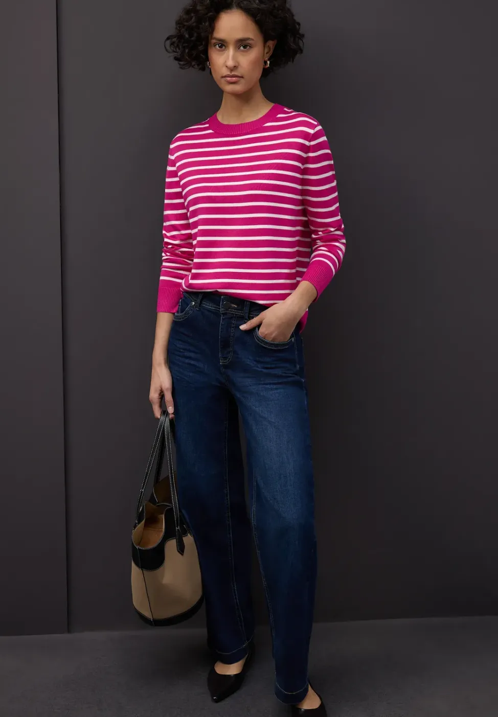 Gestreifter Pullover
