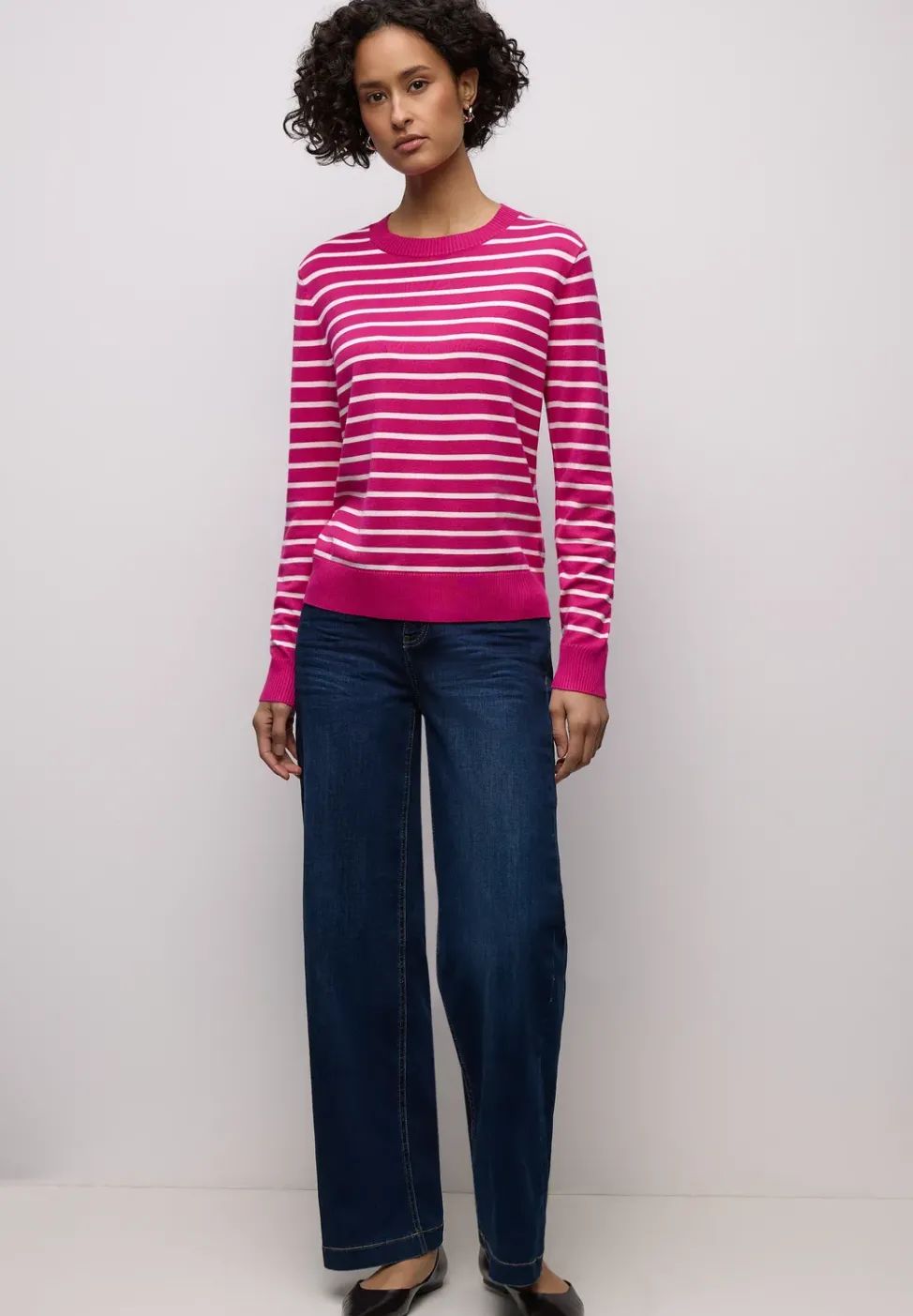 Gestreifter Pullover