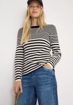 Gestreifter Pullover