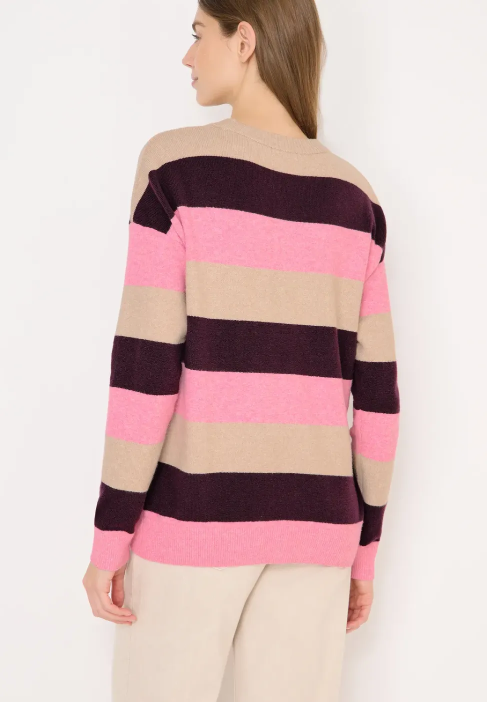 Gestreifter Pullover