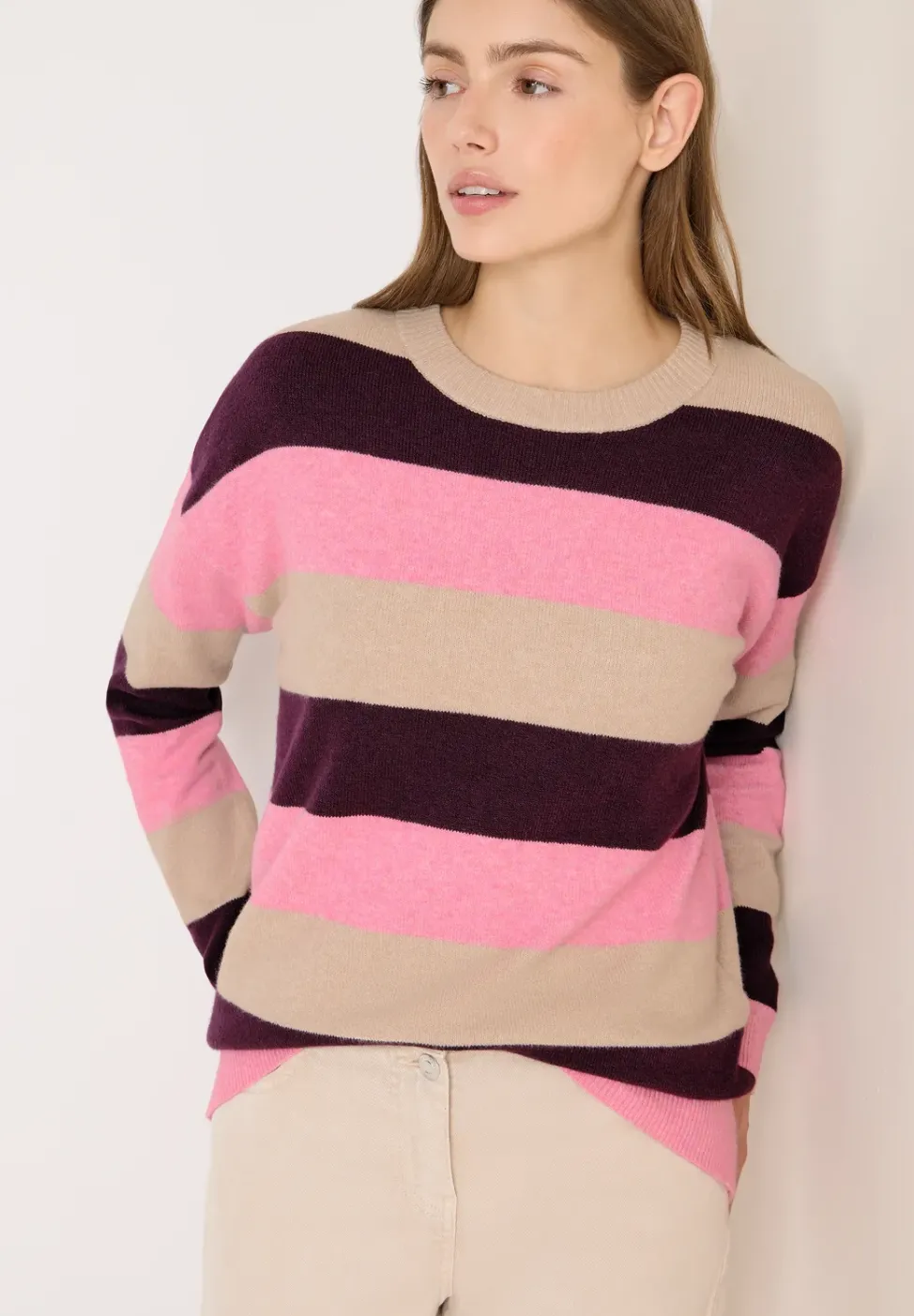 Gestreifter Pullover